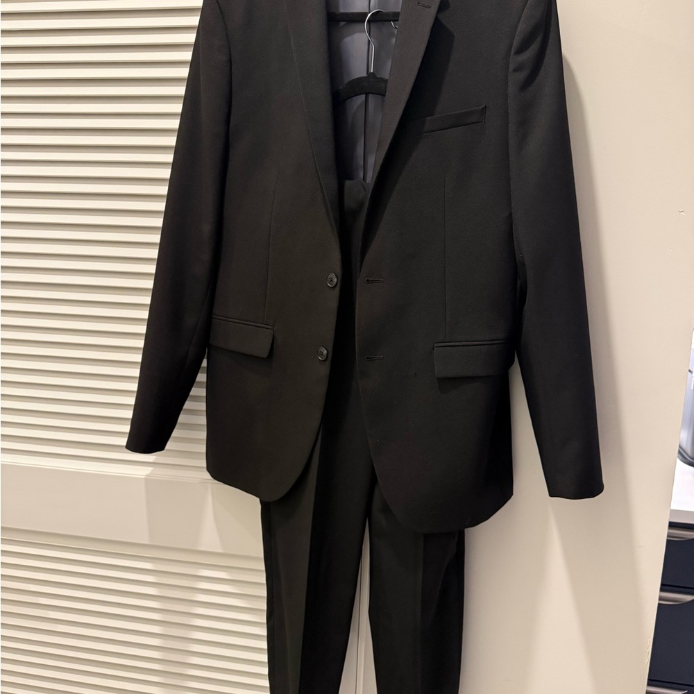 Classic Black Men's Suit slim fit